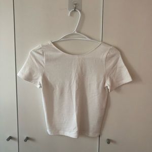 Aritzia white crop top